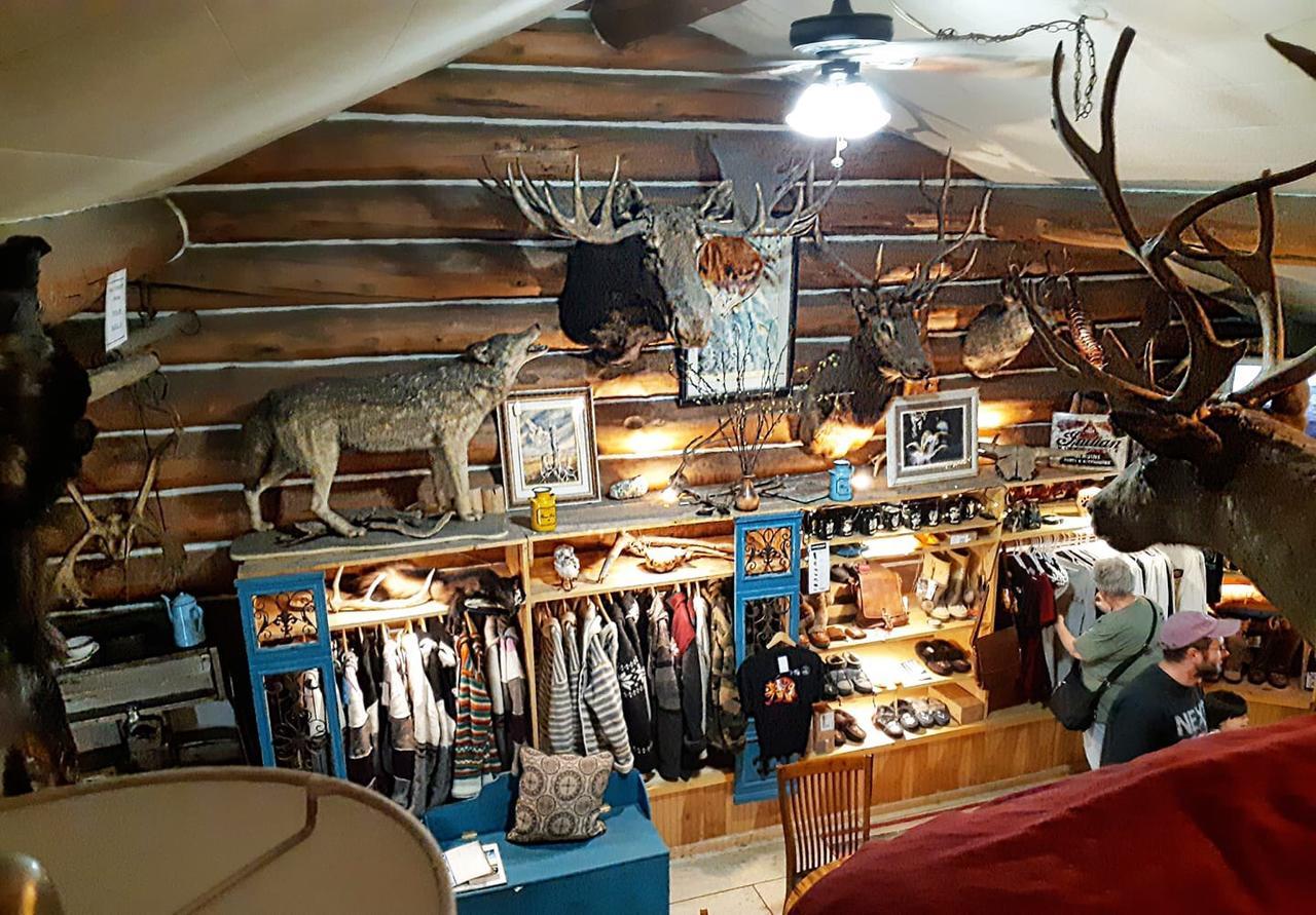 Tetsa River Lodge Екстериор снимка